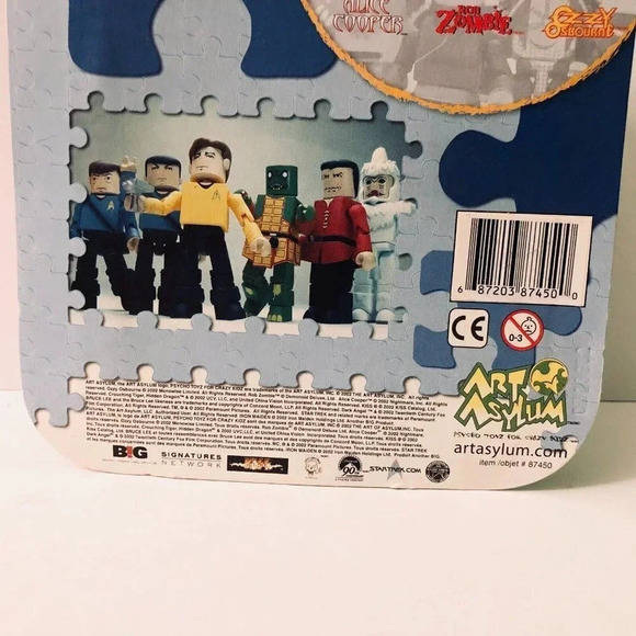 2002 Star Trek Minimates Gorn and Dr McCoy 3 Inch Tall  Figures - Picture 10 of 16